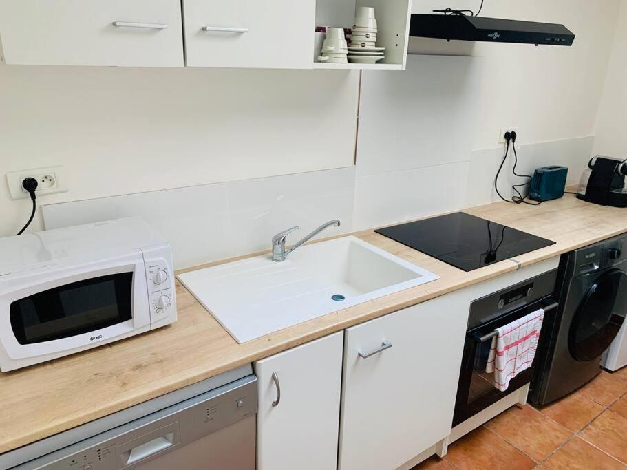 Appartement T3, Au Coeur De Montpellier, Wifi Et Climatisation Экстерьер фото